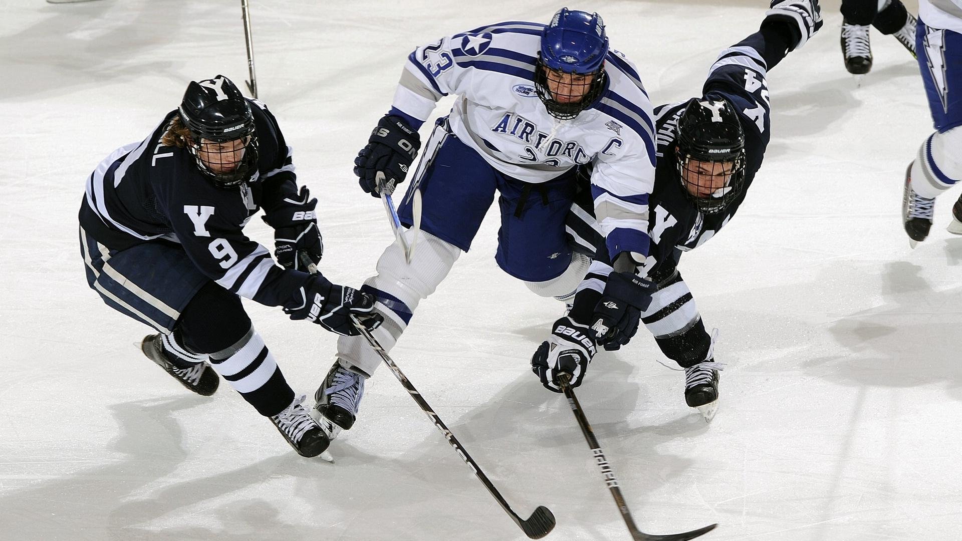 雷霆冲垮尼克斯，拉梅洛·鲍尔如何用错误的篮球贡献制胜表现