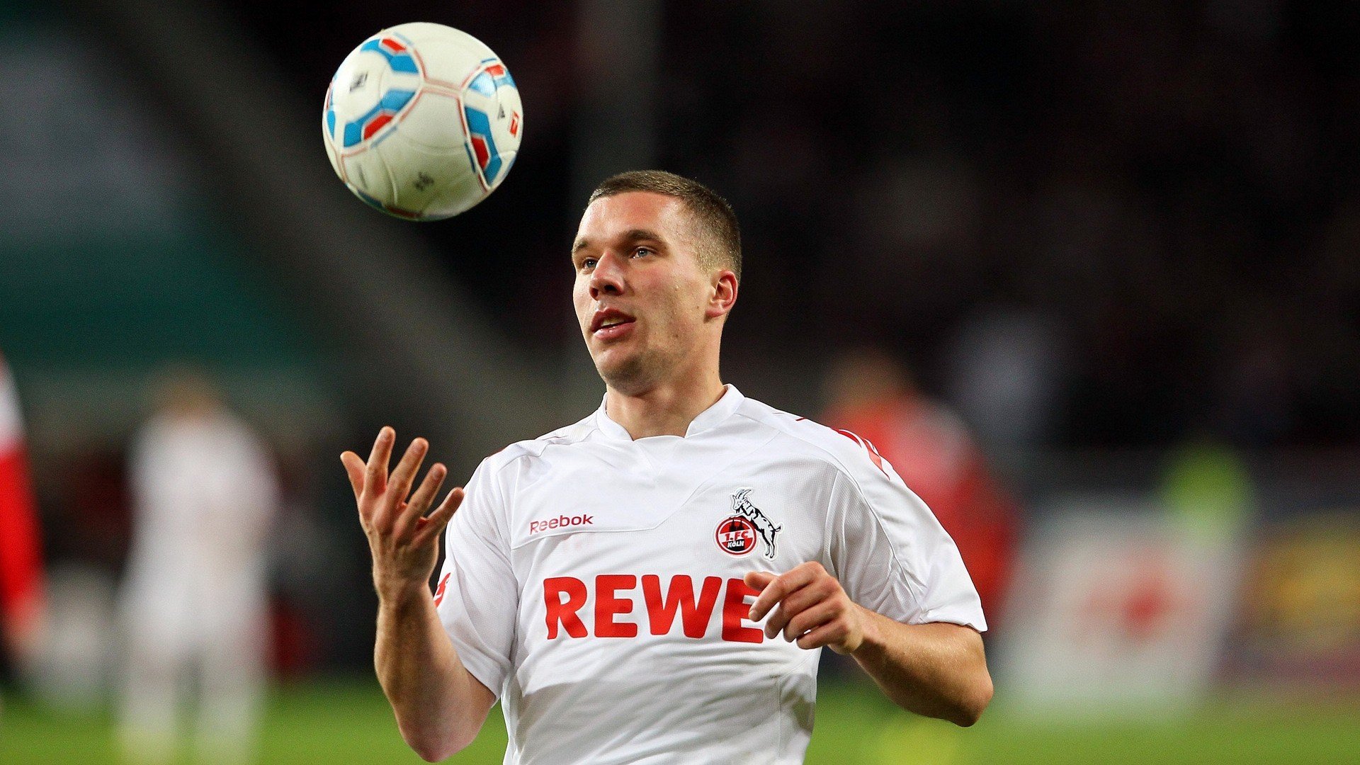 意甲焦点战外的焦点,哥伦比亚一波带走塞内加尔的战术启示